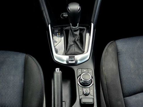 Used 2019 Toyota Yaris LE image 20