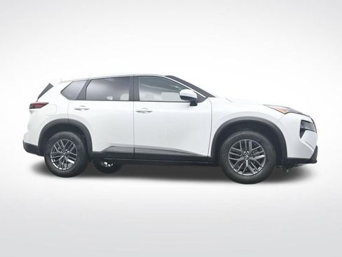 Used 2026 Nissan Rogue SV image 33