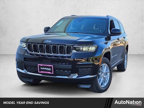 New 2025 Jeep Grand Cherokee L Laredo image 1