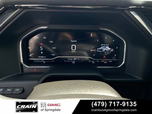 Used 2024 GMC Sierra 1500 AT4 w/ Technology Package AWD/4WD image 14