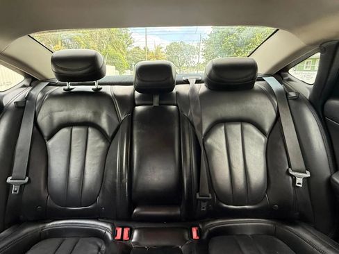 Used 2017 Chrysler 200 Limited Platinum image 13