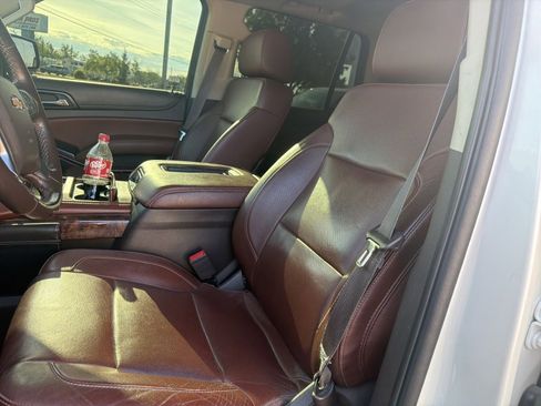 Used 2015 Chevrolet Tahoe LTZ AWD/4WD image 11