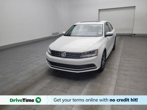 Used 2018 Volkswagen Jetta SE FWD image 1