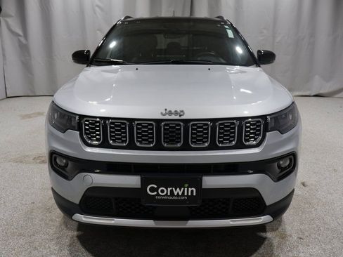 Certified 2024 Jeep Compass Limited image 7