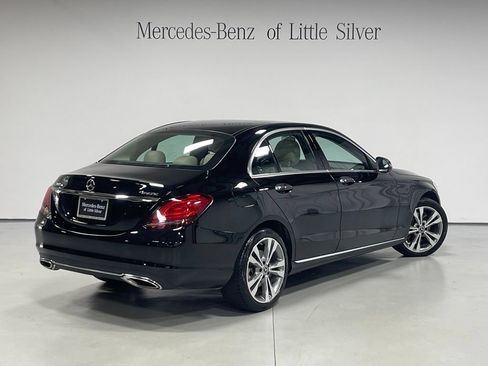 Used 2019 Mercedes-Benz C 300 4MATIC Sedan image 6