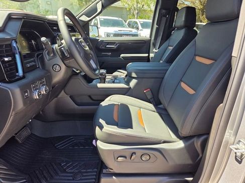 New 2026 GMC Sierra 1500 AT4 w/ AT4 Premium Package AWD/4WD image 5
