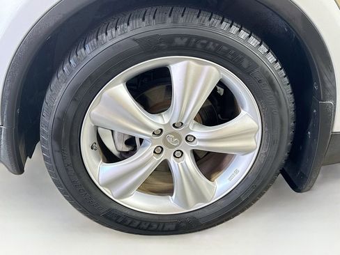 Used 2016 INFINITI QX70 2WD w/ Premium Package image 43