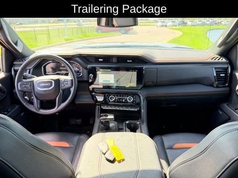 Used 2025 GMC Sierra 1500 AT4 w/ AT4 Preferred Package image 7