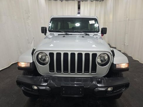 Used 2023 Jeep Wrangler Unlimited Sahara AWD/4WD image 2