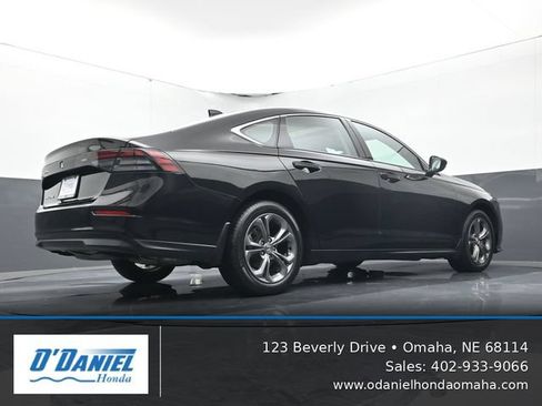 Used 2024 Honda Accord EX image 12
