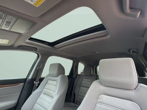 Used 2018 Honda CR-V EX image 12