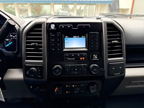 Used 2022 Ford F350 XL w/ Power Equipment Group image 18