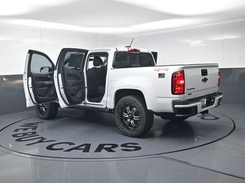 Used 2016 Chevrolet Colorado LT w/ LT Convenience Package image 19