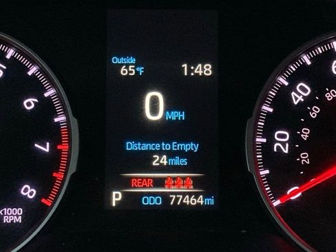 Used 2021 Toyota RAV4 LE image 15