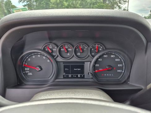 New 2025 Chevrolet Silverado 1500 Custom image 16