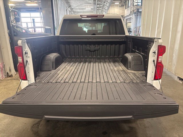 Used 2026 Chevrolet Silverado 1500 RST w/ RST Select Package AWD/4WD image 37