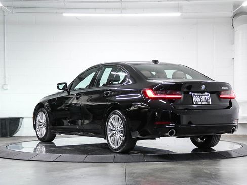 Certified 2023 BMW 330i Sedan w/ Driving Assistance Package RWD image 4