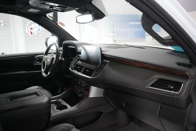Used 2023 Chevrolet Tahoe Premier AWD/4WD image 26