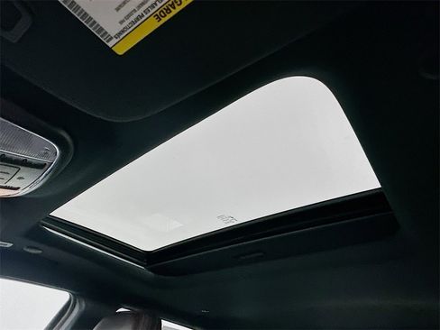 Used 2020 Jeep Grand Cherokee Trailhawk image 21