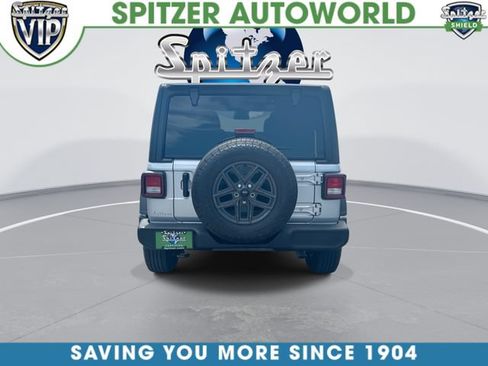 Used 2024 Jeep Wrangler Unlimited Sport AWD/4WD image 8