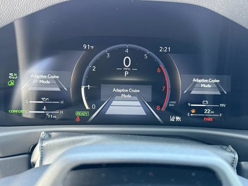 New 2025 Lexus LX 700h Overtrail image 31