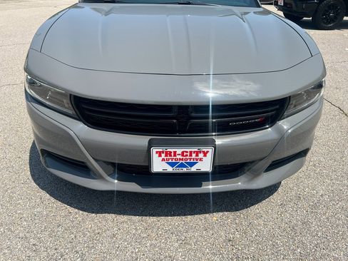 Used 2023 Dodge Charger SXT image 5