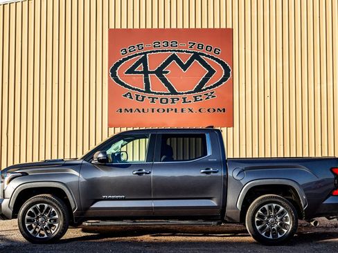 Used 2024 Toyota Tundra Limited image 7