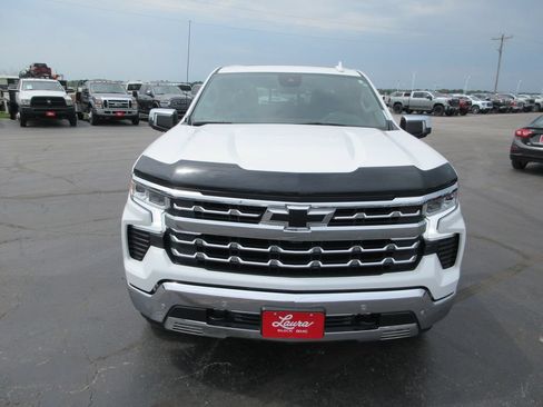 Certified 2023 Chevrolet Silverado 1500 LTZ w/ LTZ Premium Package AWD/4WD image 14