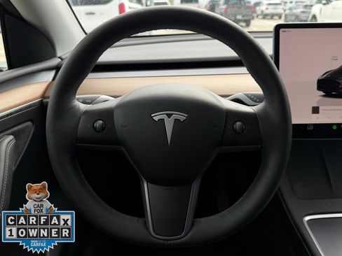 Used 2023 Tesla Model Y Long Range image 12
