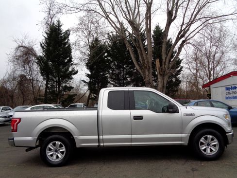 Used 2015 Ford F150 XLT w/ Equipment Group 301A Mid image 4