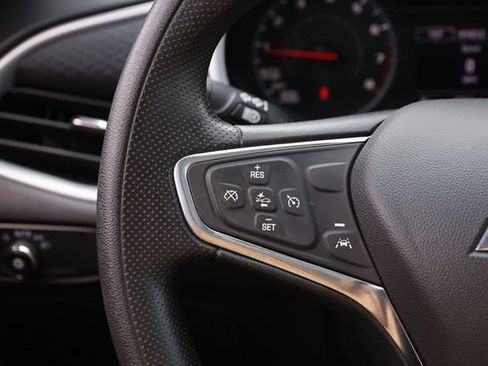 Used 2024 Chevrolet Malibu LT FWD image 12