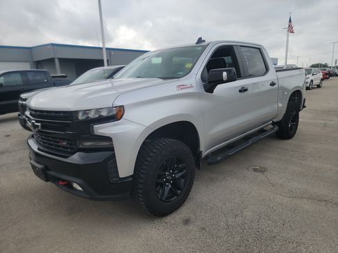 Used 2021 Chevrolet Silverado 1500 LT Trail Boss AWD/4WD image 1