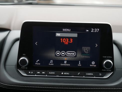 Certified 2023 Nissan Rogue SV image 22