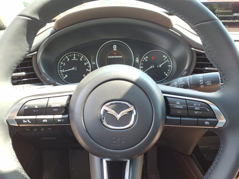 Used 2025 MAZDA CX-30 AWD 2.5 S w/ Premium Package image 23