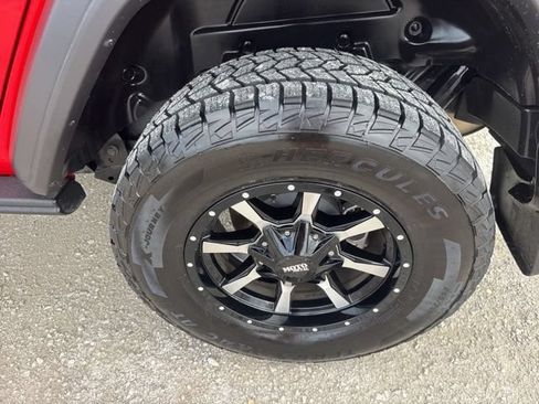 Used 2021 Jeep Wrangler Unlimited Sport AWD/4WD image 9