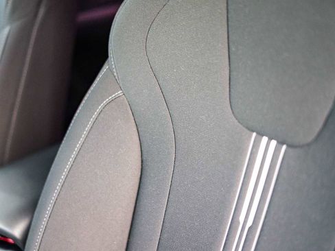 Used 2022 Hyundai Elantra SEL FWD image 26