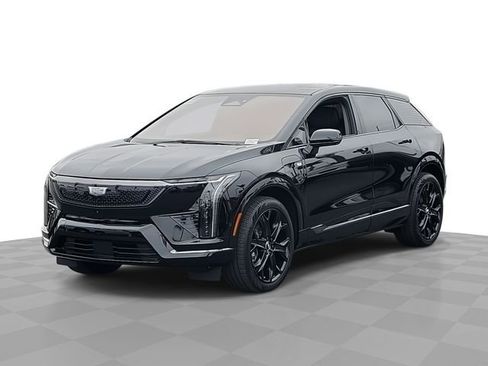 New 2025 Cadillac Optiq Sport 2 w/ LPO, ONYX Package image 1