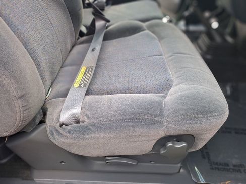 Used 2001 Chevrolet Silverado 1500 LS w/ Off-Road Chassis Pkg image 37