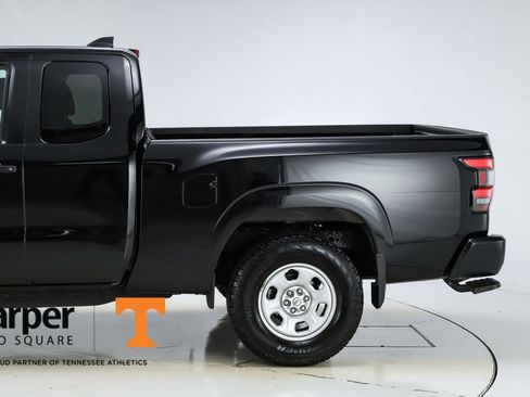 Used 2022 Nissan Frontier S w/ Technology Package image 38