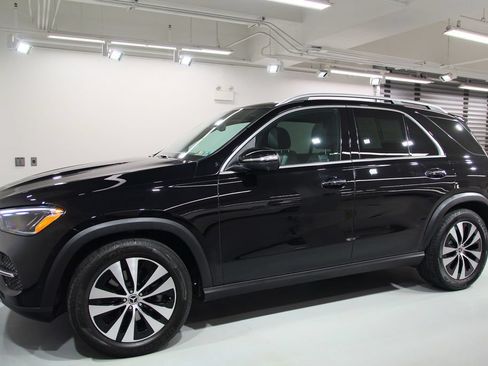 Certified 2026 Mercedes-Benz GLE 350 4MATIC image 4