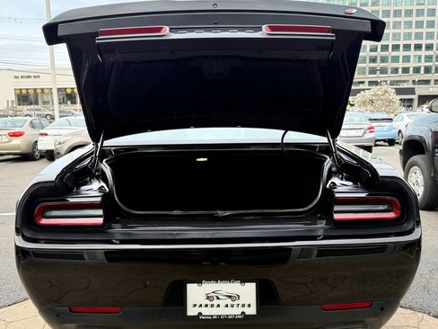 Used 2022 Dodge Challenger GT AWD/4WD image 30