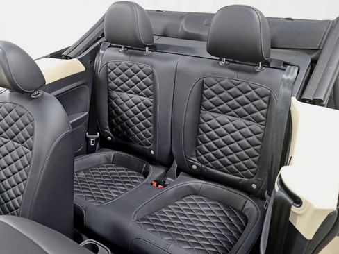 Used 2019 Volkswagen Beetle 2.0T Final Edition SEL image 26