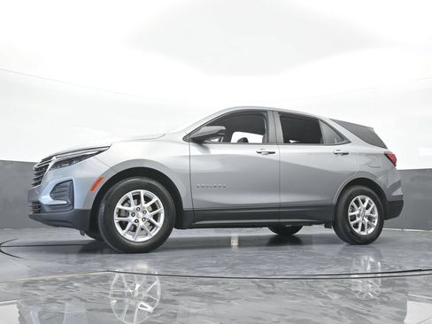 Used 2024 Chevrolet Equinox LS FWD image 51