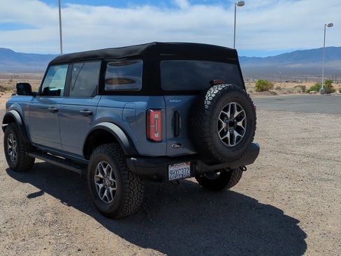 Used 2023 Ford Bronco Badlands AWD/4WD image 5
