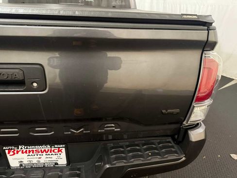 Certified 2023 Toyota Tacoma TRD Sport image 18