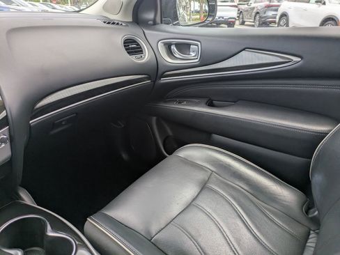 Used 2020 INFINITI QX60 Luxe w/ Essential Package AWD/4WD image 19