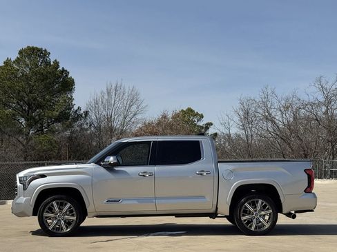 Used 2023 Toyota Tundra Capstone AWD/4WD image 3