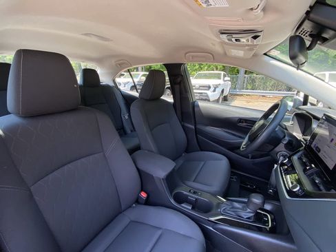 Used 2024 Toyota Corolla LE FWD image 24