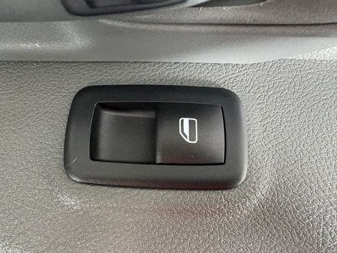 Used 2019 RAM 1500 Classic SLT RWD image 45