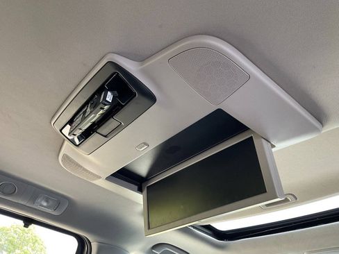 Used 2016 Honda Odyssey Touring Elite image 47